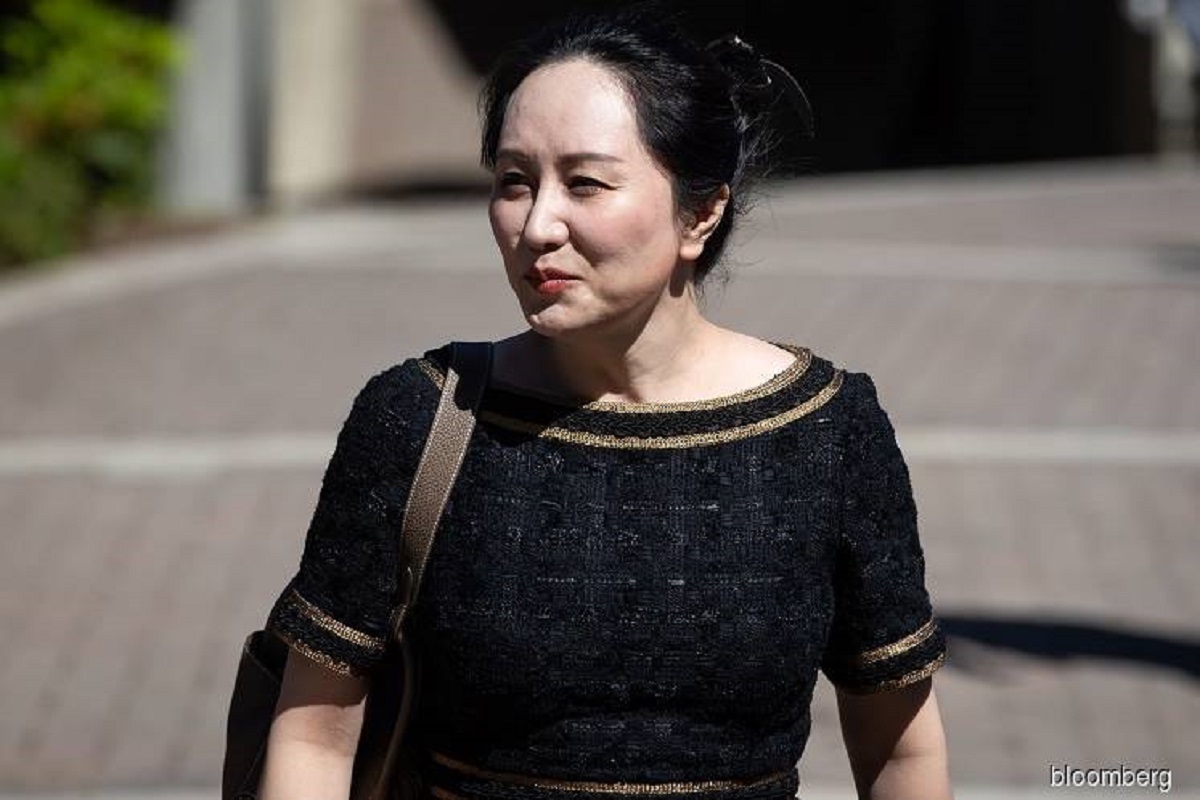 Defence grills police officer on FBI surveillance of Huawei executive Meng Wanzhou